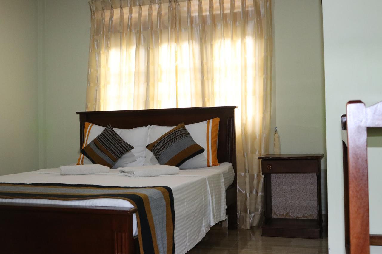 Hotel Sanasuma Rest Anuradhapura Exterior foto